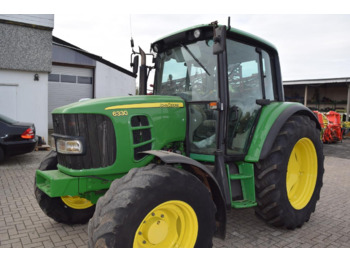 Tracteur agricole JOHN DEERE 6330