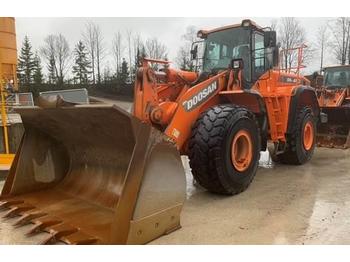 Chargeuse sur pneus Doosan DL 450: photos 1