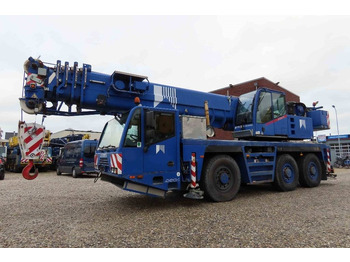 Grue tout-terrain DEMAG