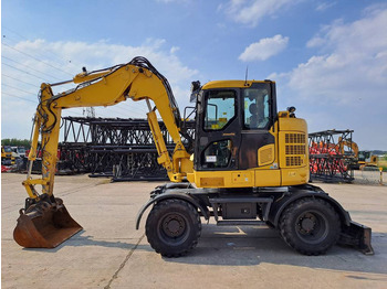 Pelle sur pneus KOMATSU PW118