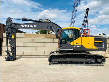 Pelle sur chenille VOLVO EC220EL