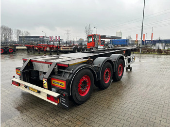 Semi-remorque porte-conteneur/ Caisse mobile Burg 20FT/3-axles, empty weight: 3.400kg, SAF INTRADISC, ADR (EXII, EXII, FL, AT), 2x LIFTAXLE, NL-Chassis, APK/ADR: 08/2025: photos 3