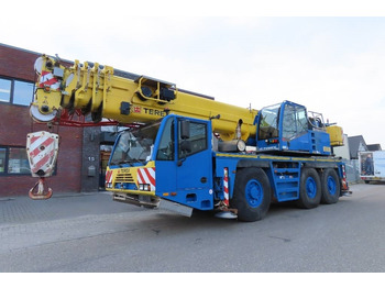 Grue tout-terrain DEMAG