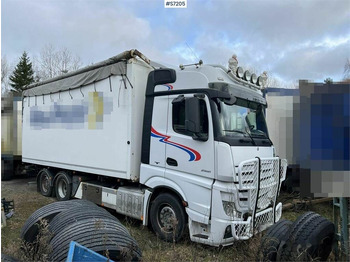 Camion fourgon MERCEDES-BENZ Actros