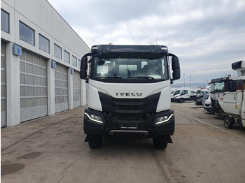 Camion malaxeur IVECO Stralis