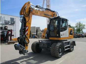 Pelle sur pneus LIEBHERR A 916