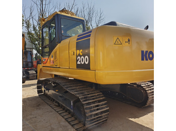 Pelle sur chenille KOMATSU PC200-7