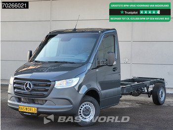 Véhicule utilitaire MERCEDES-BENZ Sprinter 317