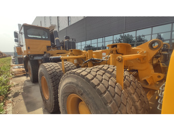 XCMG Official Second Hand Mine Dump Truck XDR80T  6X4 72 Ton Used Dumper Truck For Sale — crédit-bail XCMG Official Second Hand Mine Dump Truck XDR80T  6X4 72 Ton Used Dumper Truck For Sale: photos 4