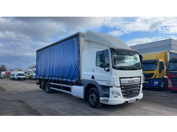 Camion à rideaux coulissants DAF CF 330