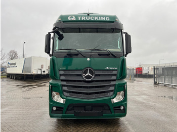 Tracteur routier Mercedes-Benz Actros 1845 BigSpace: photos 2