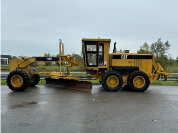 Niveleuse CATERPILLAR 140H