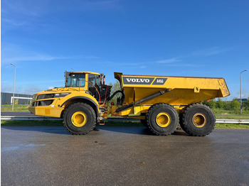 Tombereau articulé VOLVO A45