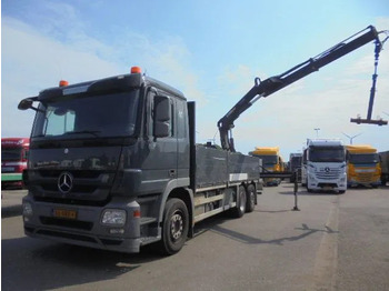 Camion plateau MERCEDES-BENZ Actros 2532