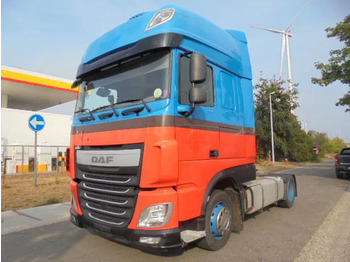 Tracteur routier DAF XF 440