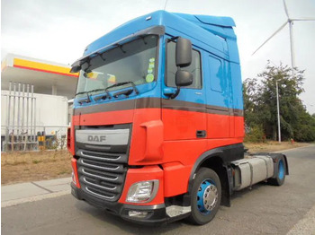 Tracteur routier DAF XF 440