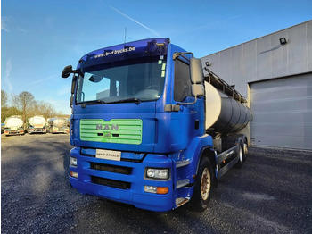 Camion citerne MAN TGA 26.360