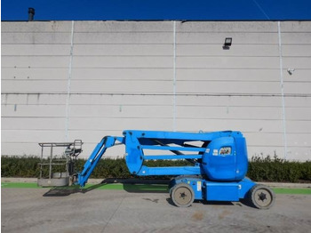 Nacelle articulée MANITOU