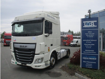 Tracteur routier DAF XF 460