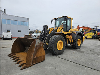 Chargeuse sur pneus VOLVO L120H