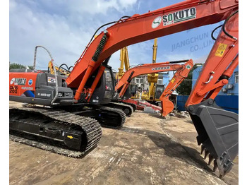 Pelle sur chenille Original Design Used Hitachi Excavator Made In Japan,Heavy Machinery Used Hitachi Zx200-3g,Zx200 Excavator For Sale In Shanghai: photos 2