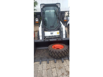 Mini chargeuse BOBCAT S450