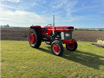 Tracteur agricole MASSEY FERGUSON 100 series