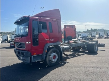 Châssis cabine VOLVO FL 250