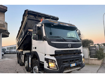 Camion benne VOLVO FMX 460