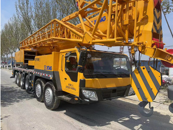 Grue tout-terrain XCMG QY100K