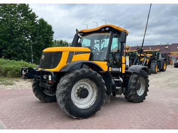 Tracteur agricole JCB