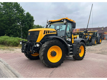 Tracteur agricole JCB