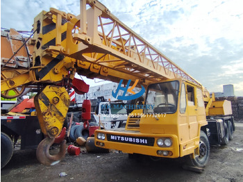 Grue mobile TADANO TL300E