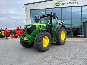 Tracteur agricole JOHN DEERE 6R 215