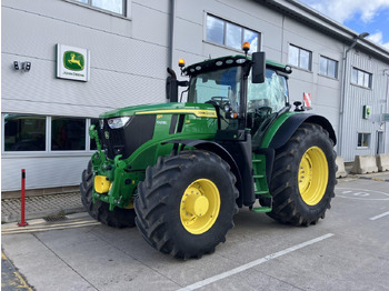 Tracteur agricole JOHN DEERE 6R 215