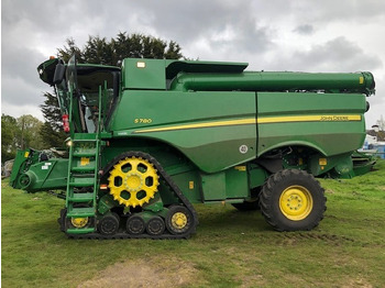 Moissonneuse-batteuse JOHN DEERE S780