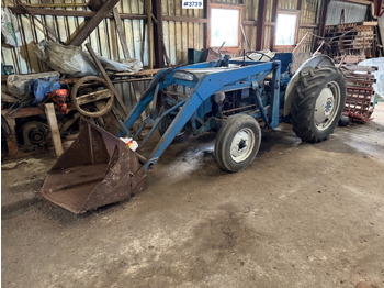 Tracteur agricole FORD