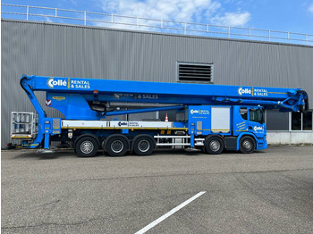 Camion avec nacelle PALFINGER