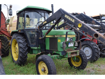 Tracteur agricole JOHN DEERE 1640