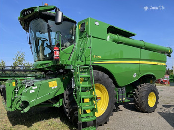 Moissonneuse-batteuse neuf John Deere S770 - new, demo machine!: photos 3