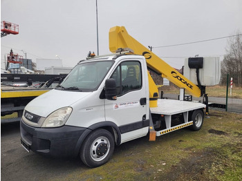 Camion avec nacelle SOCAGE