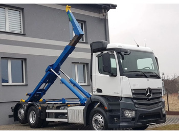 Camion ampliroll MERCEDES-BENZ Actros