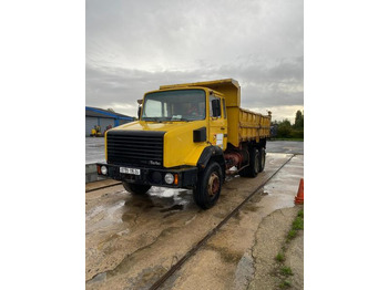 Camion benne RENAULT C 260