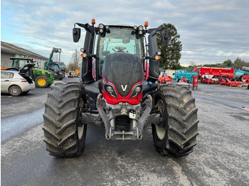 Tracteur agricole VALTRA T214 DIRECT: photos 2