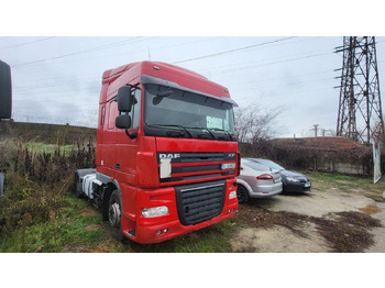 Tracteur routier DAF XF 105 460