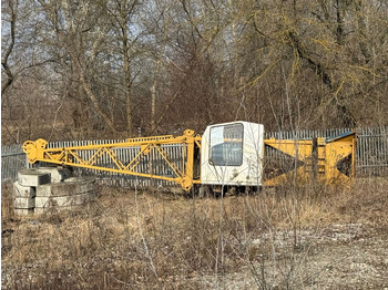 Grue à tour LIEBHERR