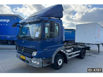 Camion porte-conteneur/ Caisse mobile MERCEDES-BENZ Atego 816