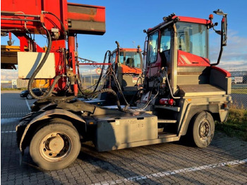 Tracteur portuaire TERBERG