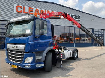 Camion grue DAF CF 370