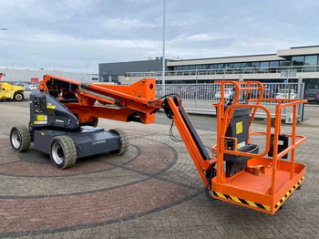 Nacelle articulée JLG